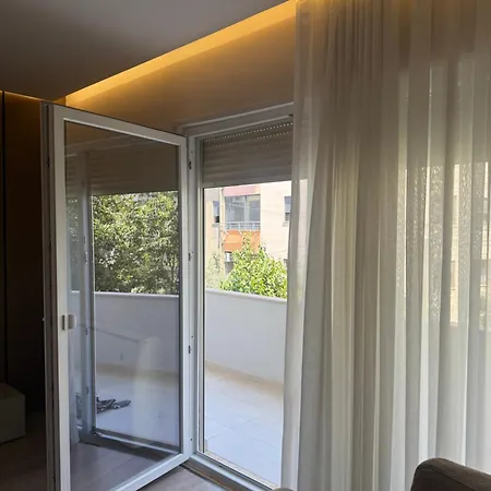 Modern - Quiet Near Liqeni I Thate *