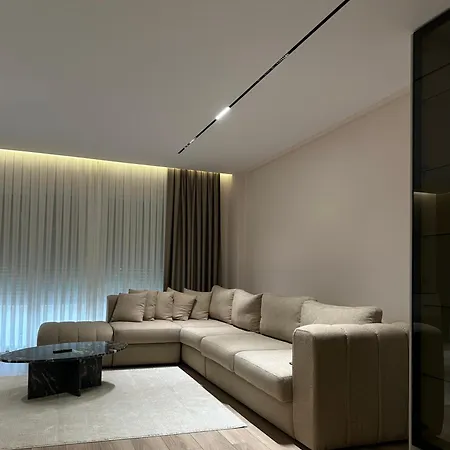 Modern - Quiet Near Liqeni I Thate *